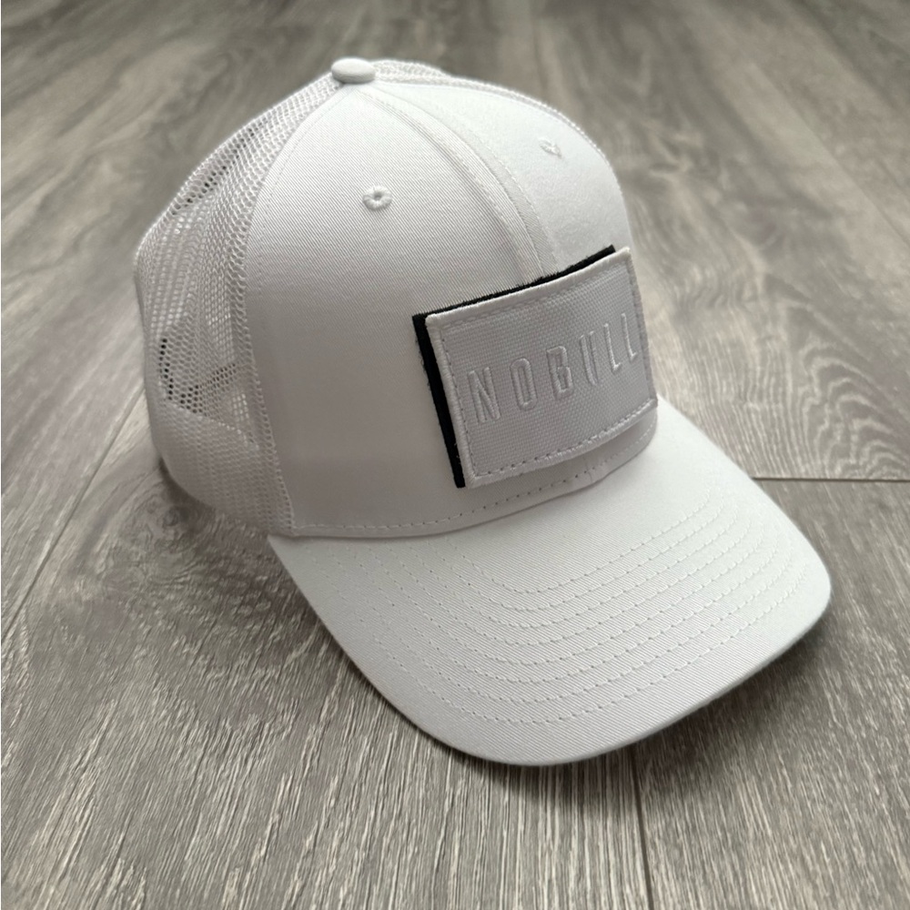 NOBULL Classic White Mesh Cap